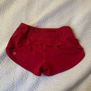 perfect condition lulu speed up shorts 2.5